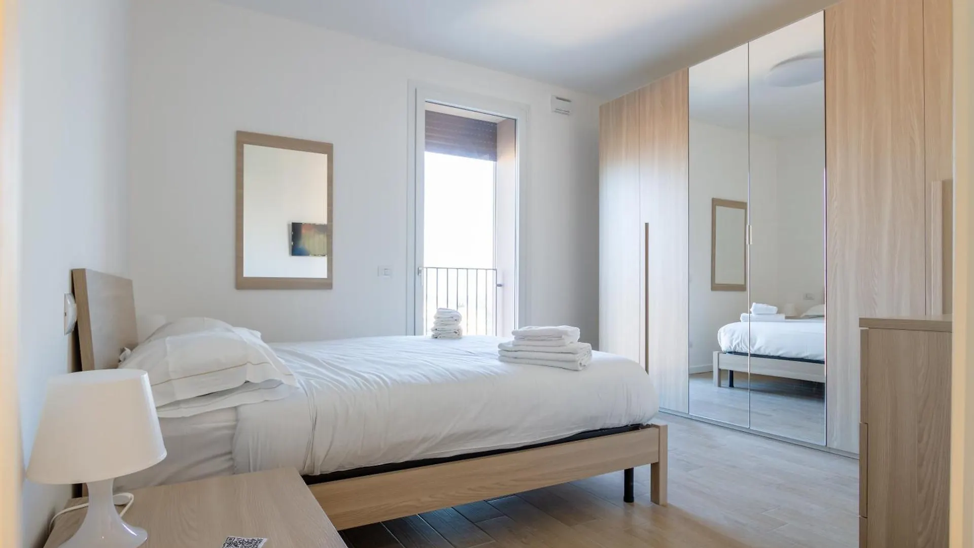 City View Apartment 15 Min From Duomo Milan Italy